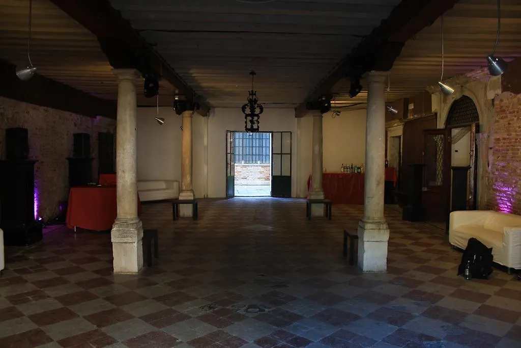 Residenza Ca' Zanardi Bed & Breakfast Venice Italy